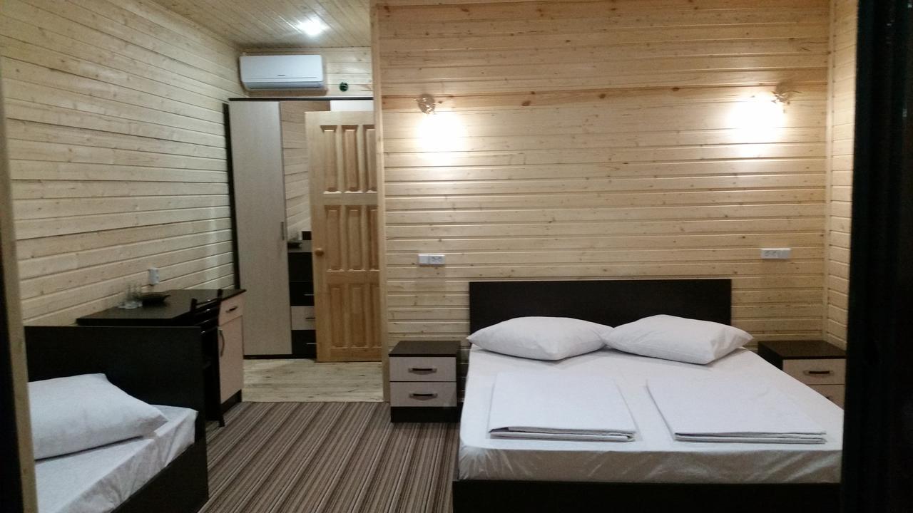 Guest House Ahan ガグラ エクステリア 写真